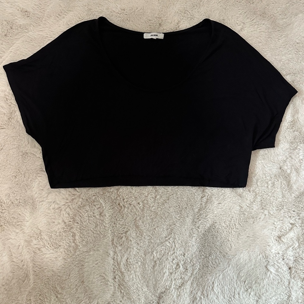 Joah Brown Classic Black Crop Top